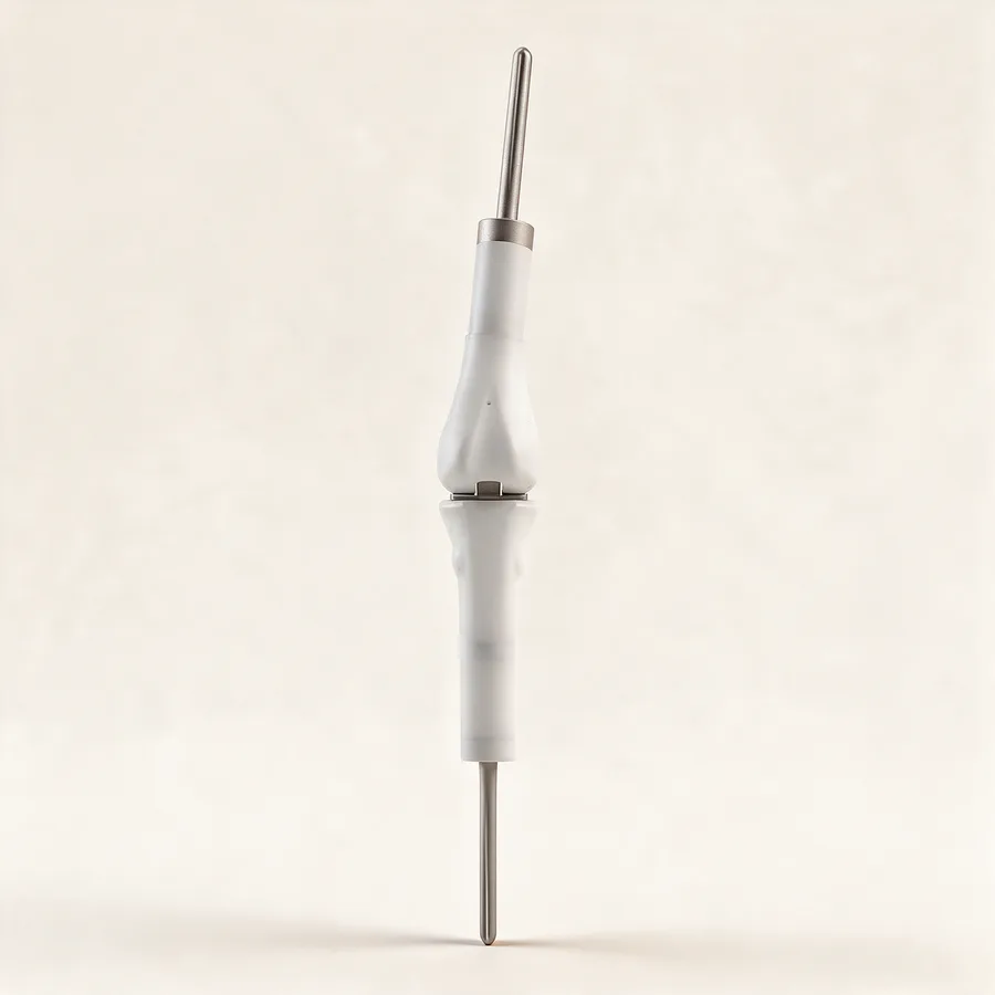 Endoprótesis modular de fémur distal y tibia proximal con bisagra rotatoria. Imagen referencial.